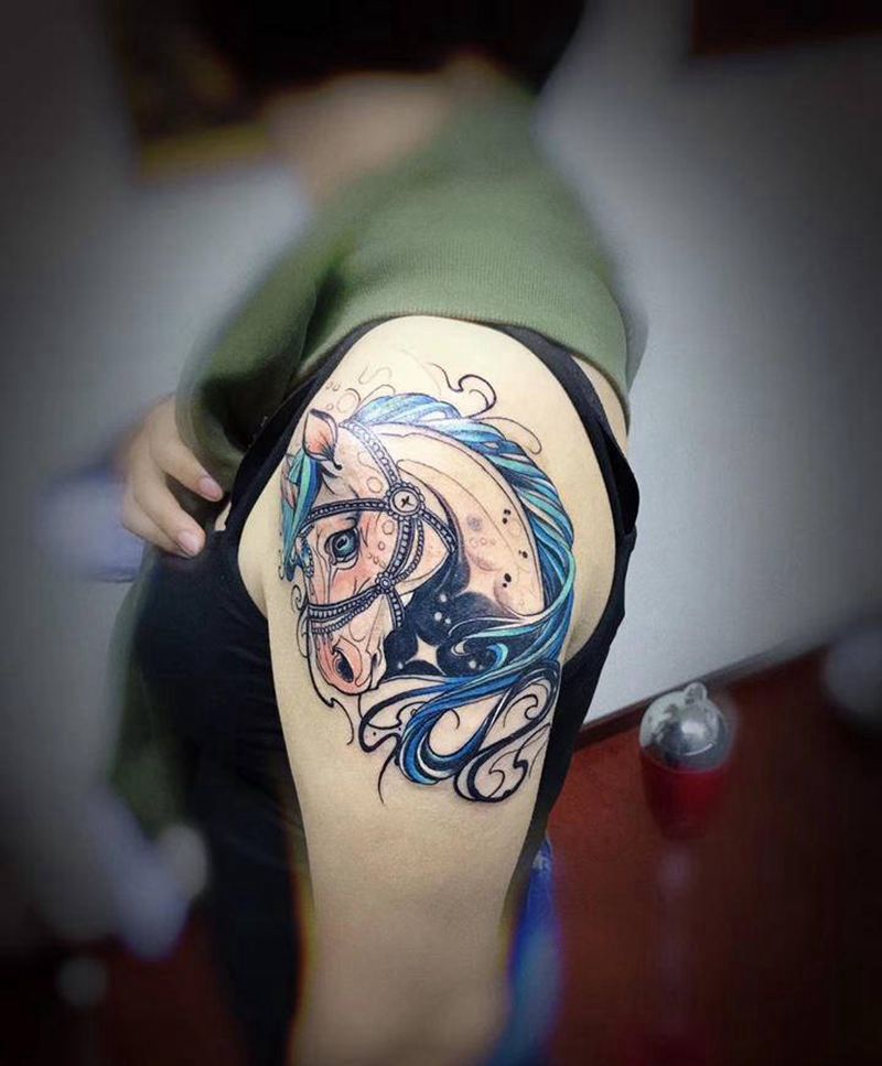 小图纹身图片_肩部纹身图案