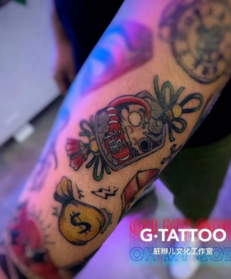 达摩牌纹身图片_手臂Old School纹身图案