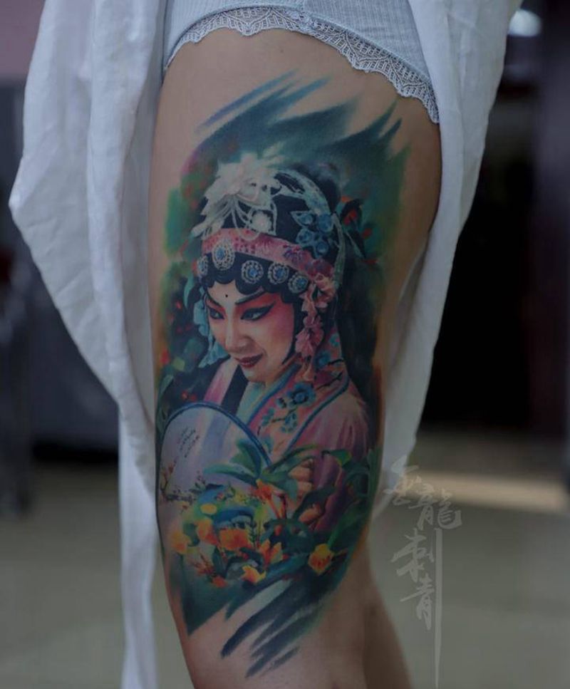 花旦恢复两年效果纹身图片_腿部欧美写实纹身图案