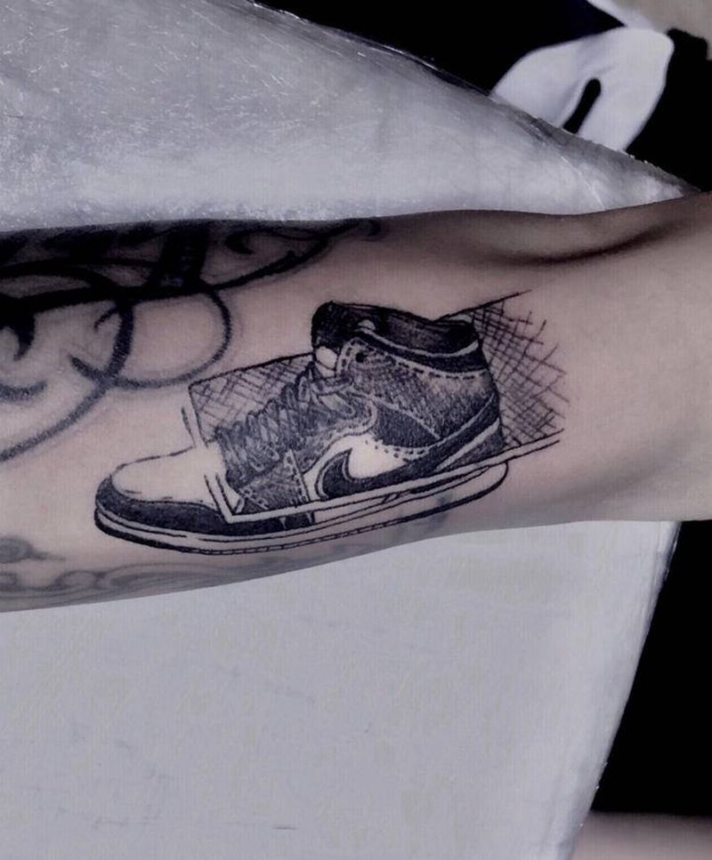 Aj纹身图片_手臂图腾纹身图案