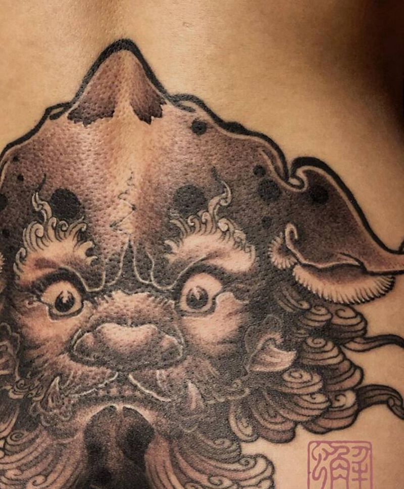 唐狮一只纹身图片_腰部新传统纹身图案