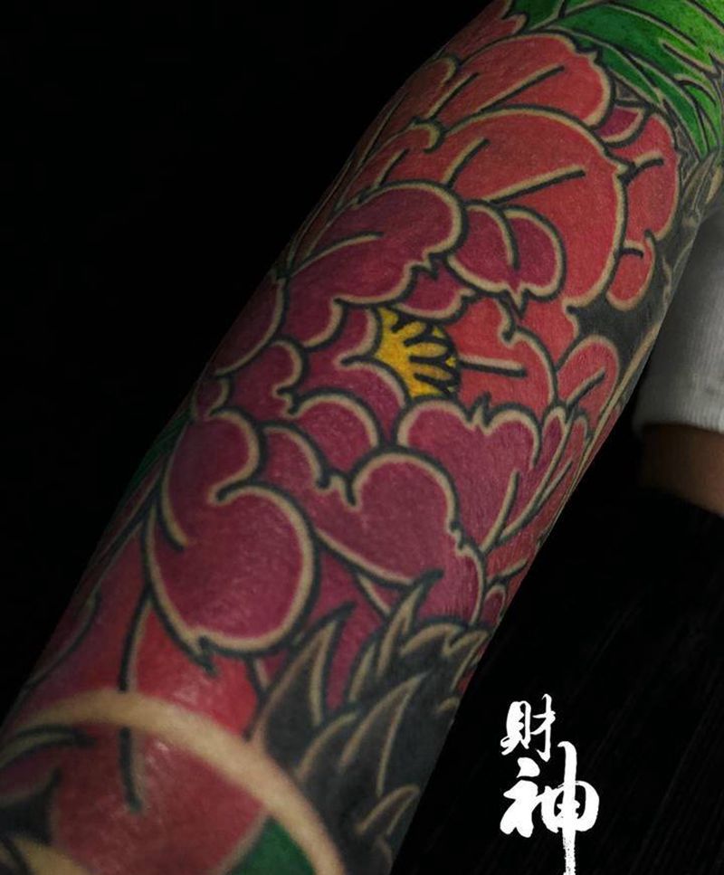 老传统纹身图片_手臂老传统纹身图案