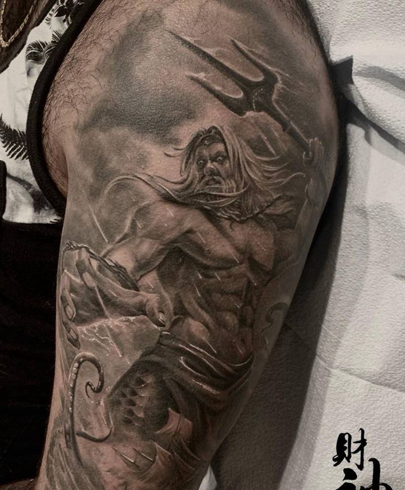 海神纹身图片_手臂肩部欧美写实纹身图案