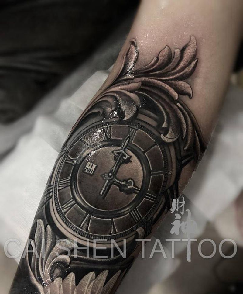 时钟修改纹身图片_手臂欧美写实时钟纹身图案