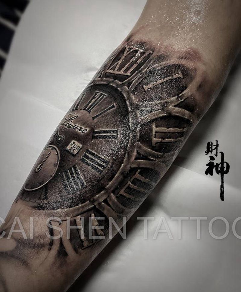 时钟纹身图片_手臂欧美写实纹身图案