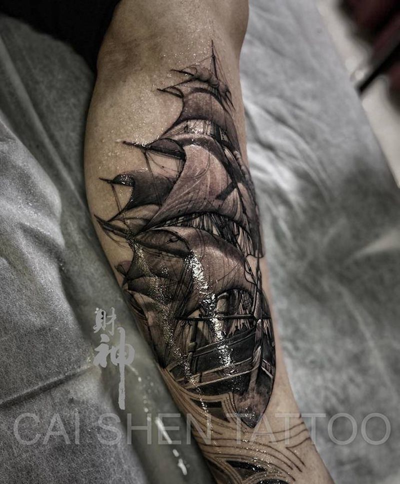 帆船纹身图片_腿部欧美写实帆船纹身图案