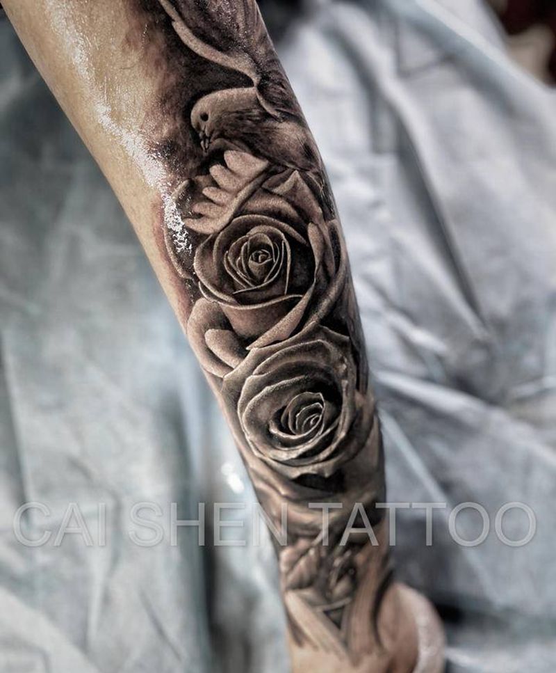 玫瑰花纹身图片_腿部欧美写实玫瑰花纹身图案