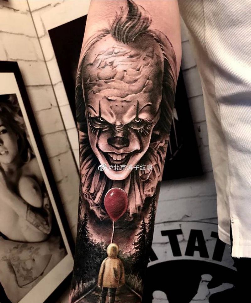 小丑并不丑纹身图片_手臂欧美写实纹身图案