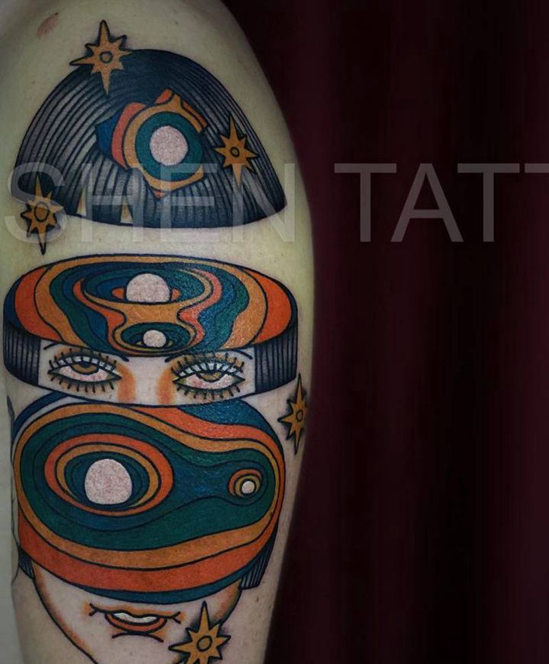 异想天开纹身图片_手部Old School纹身图案