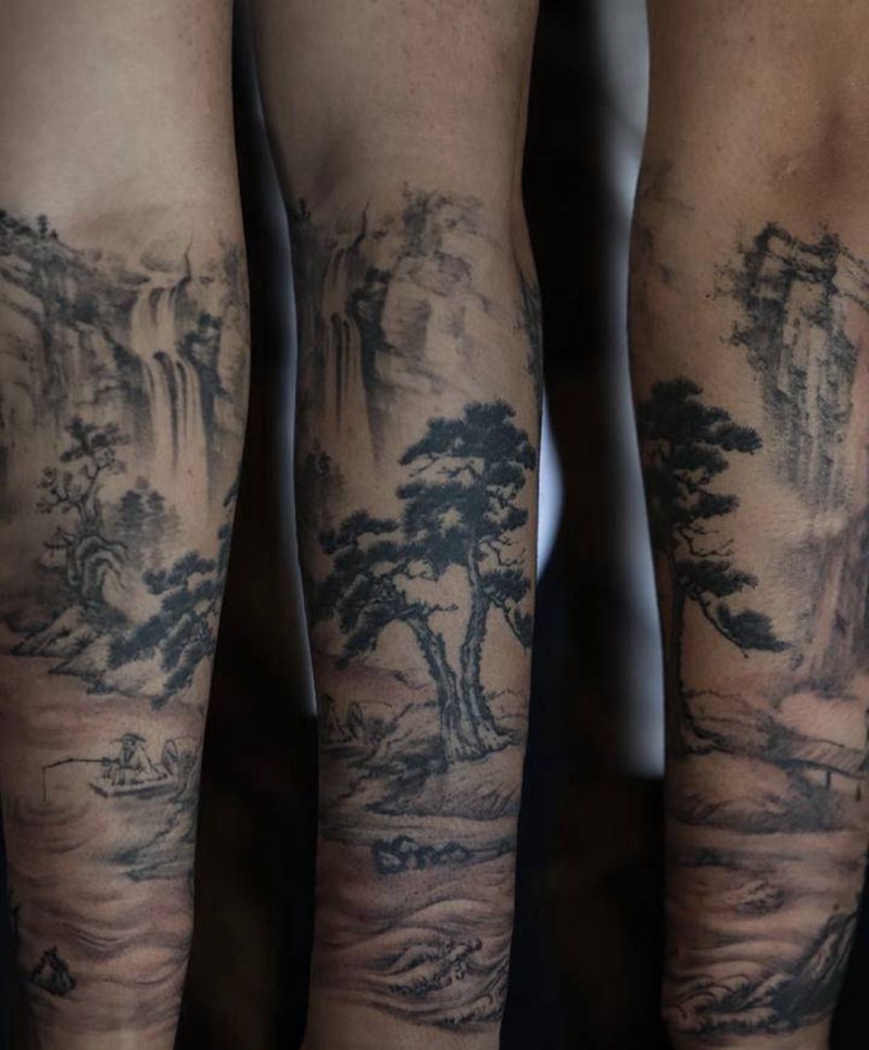 山水纹身图片_手臂水墨纹身图案