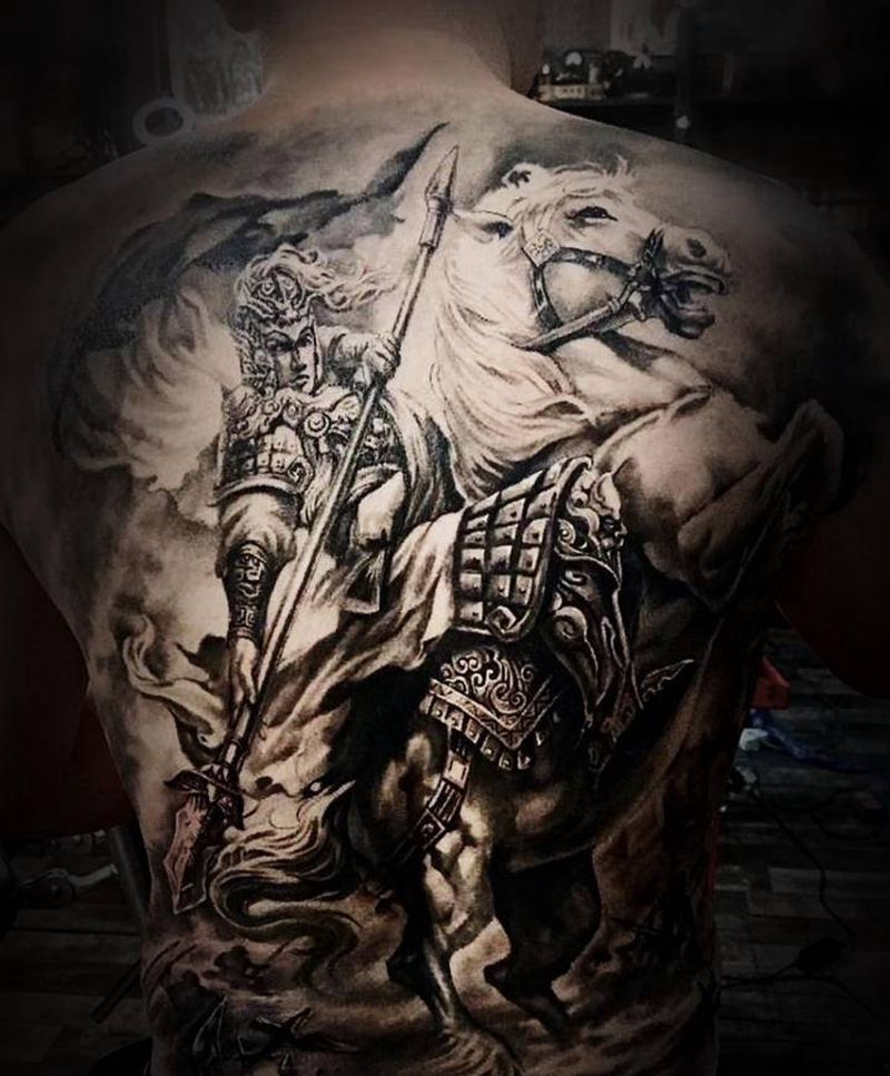 满背常胜将军纹身图片_背部新传统欧美写实纹身图案