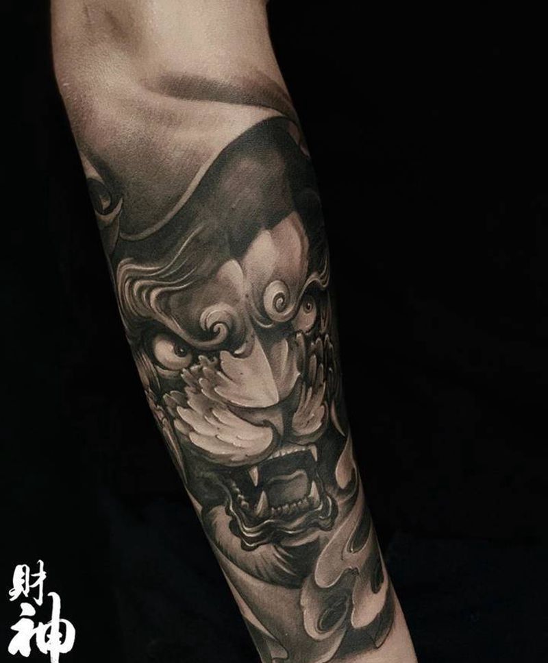福狮纹身图片_手臂新传统纹身图案