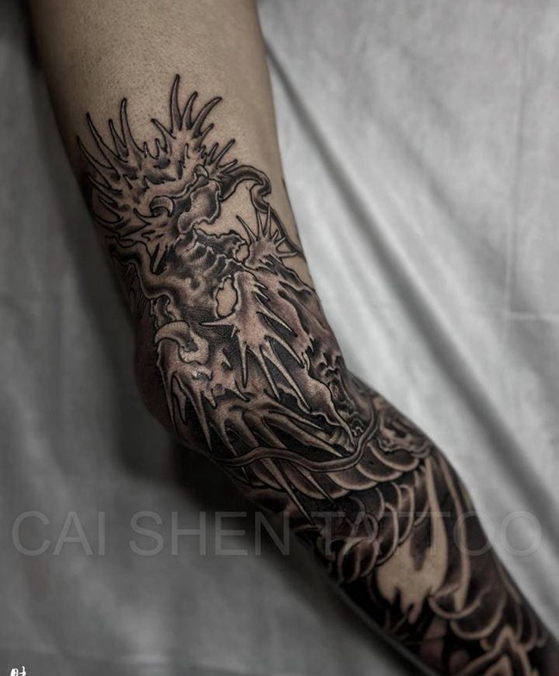大花腿未完纹身图片_腿部手臂新传统老传统纹身图案