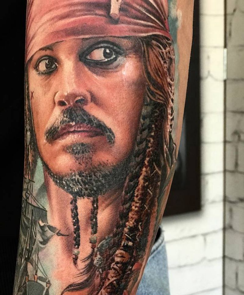 加勒比海盗纹身图片_手臂欧美写实纹身图案