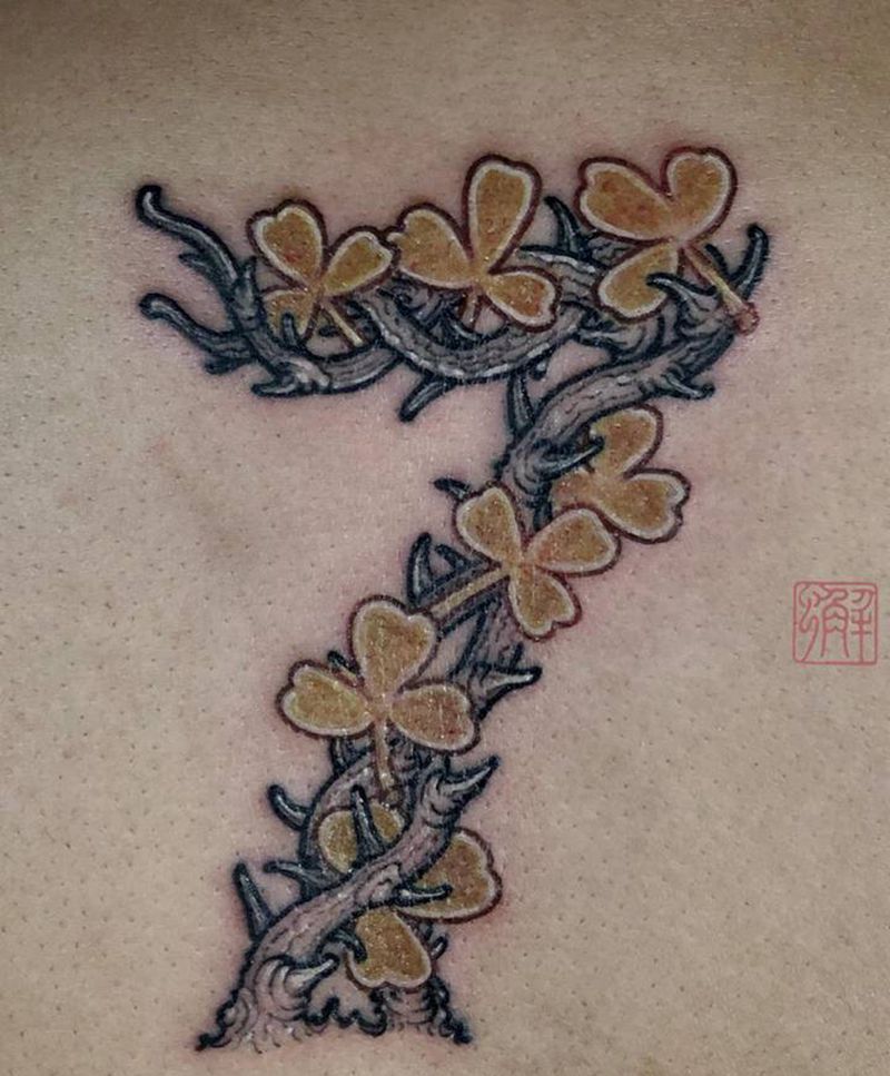 客户订制稿纹身图片_背部New School纹身图案