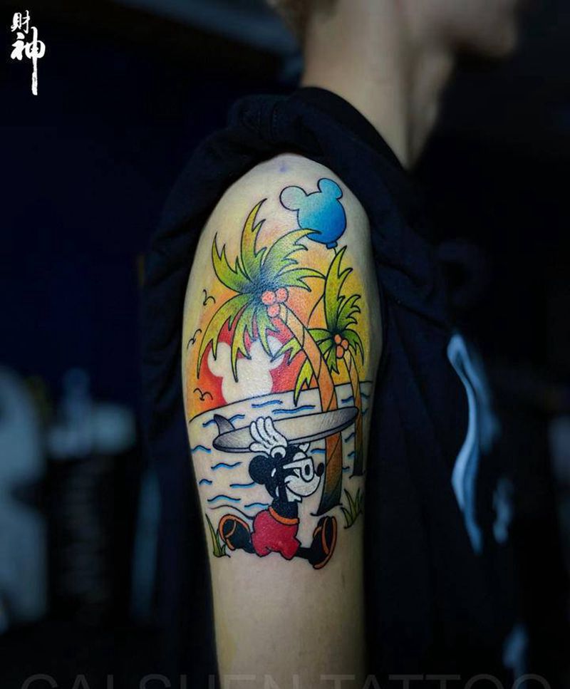 米老鼠去冲浪纹身图片_手臂Old SchoolNew School纹身图案