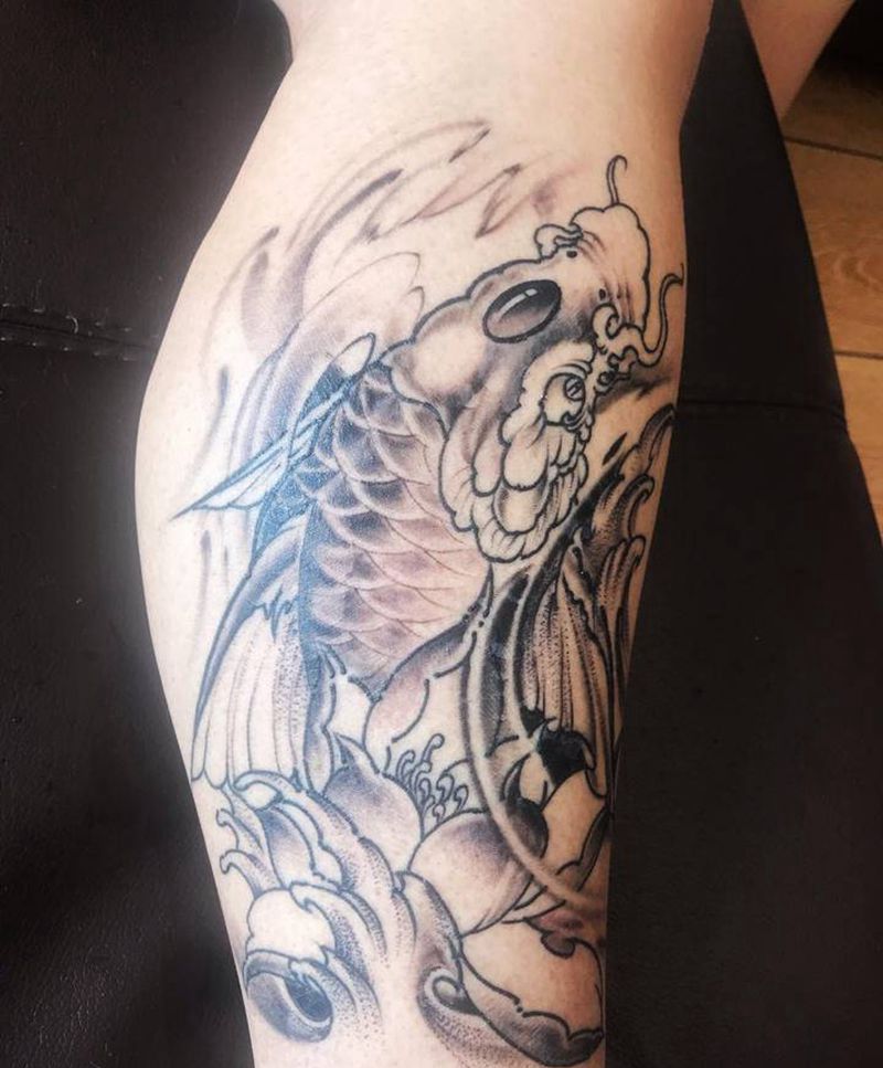 重彩鲤鱼纹身图片_新传统纹身图案