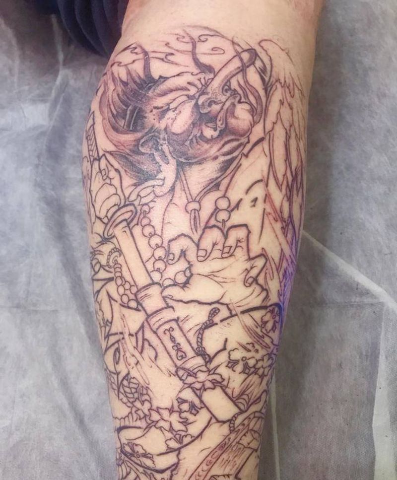 大天狗纹身图片_腿部新传统纹身图案