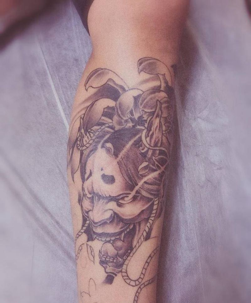 般若艺妓包小图未完纹身图片_腿部新传统纹身图案