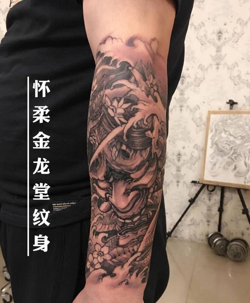 般若，蛇，牡丹纹身图片_手臂新传统纹身图案