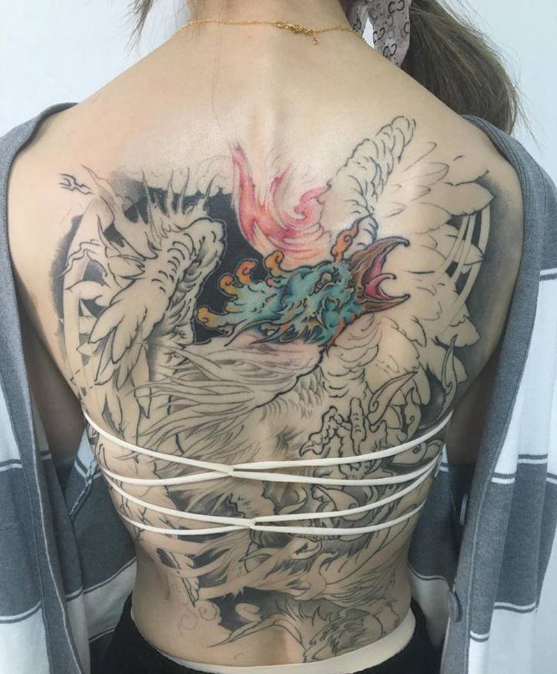 凤凰涅槃纹身图片_背部新传统凤凰纹身图案