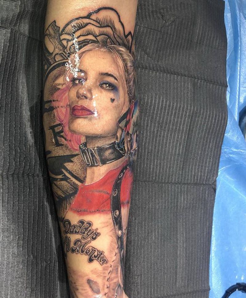 小丑女纹身图片_手臂欧美写实纹身图案