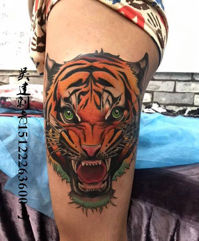 老虎纹身图片_腿部纹身图案