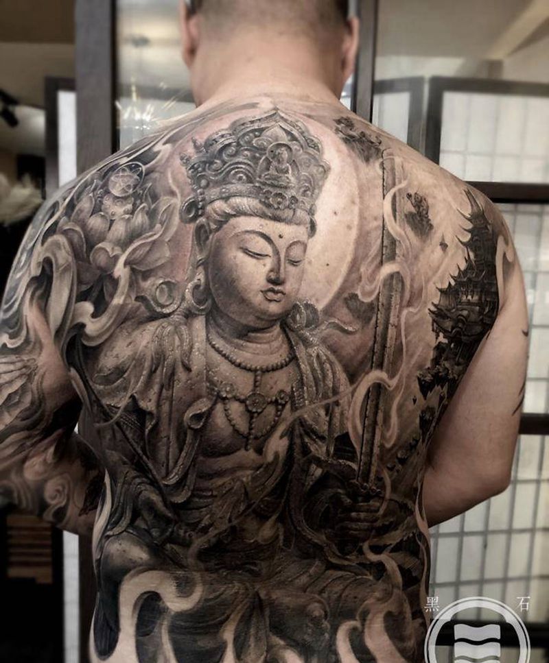 虚空藏菩萨纹身图片_背部新传统欧美写实虚空藏菩萨石雕纹身图案