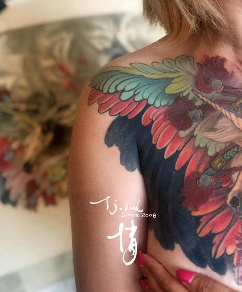 独角天马纹身图片_胸部肩部新传统刺青师倩东方神秘纹身图案