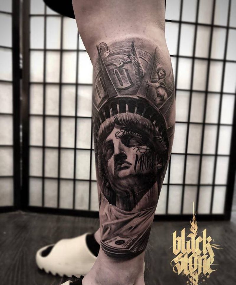 moneymaker纹身图片_腿部欧美写实花体字自由女神奇卡诺纹身图案