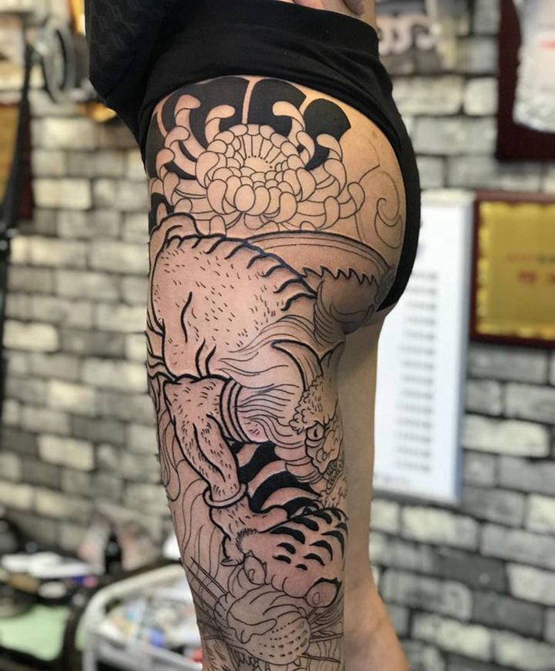 花腿大老虎纹身图片_腿部老传统纹身图案