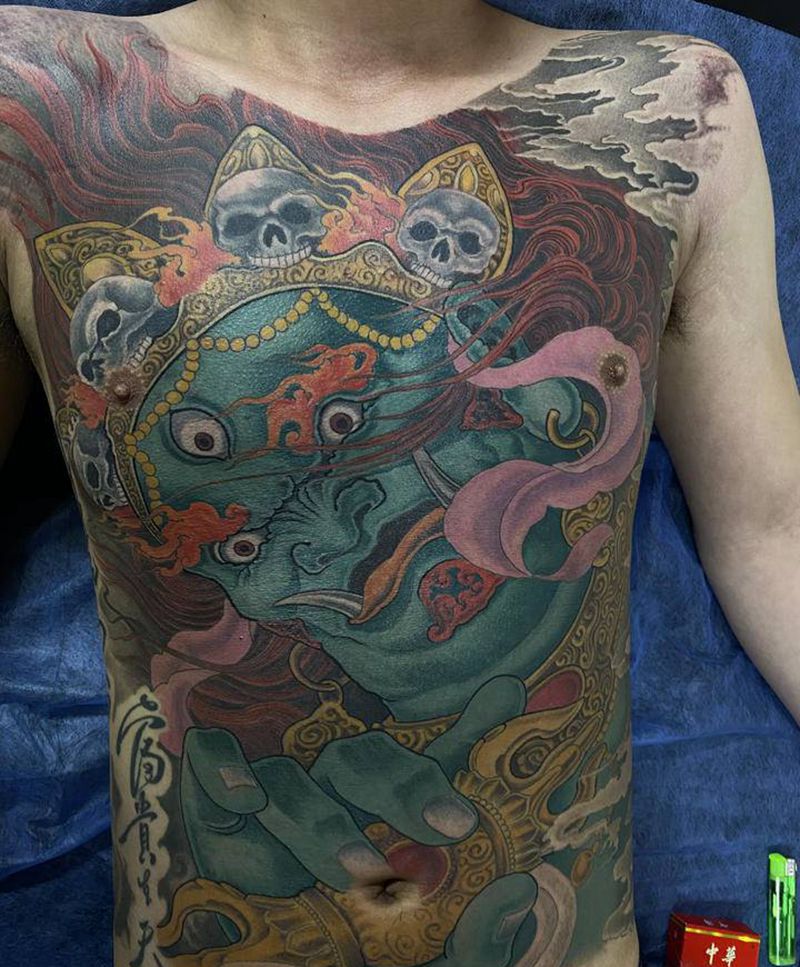 大黑天纹身图片_背部新传统纹身图案