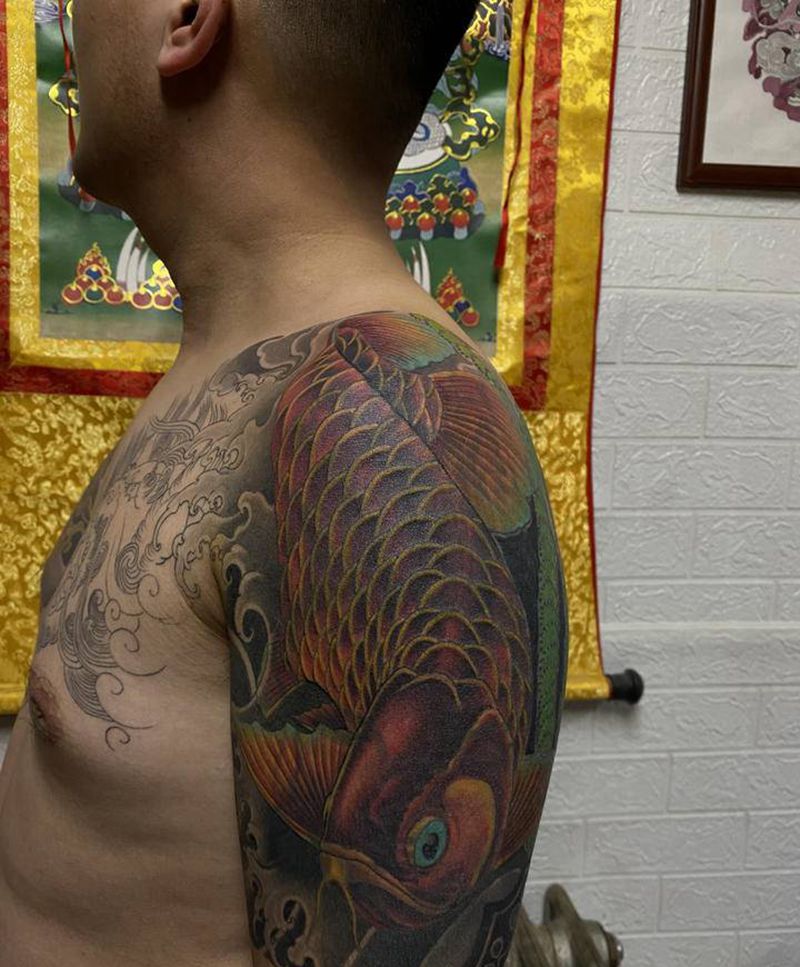 金龙鱼 遮盖纹身图片_手臂新传统老传统纹身图案