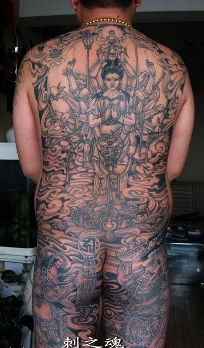 千手观音纹身图片_背部传统人物原创纹身图案