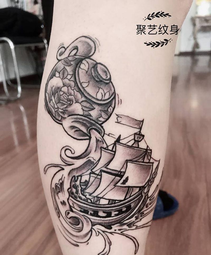 欧美小帆船纹身图片_腿部纹身图案