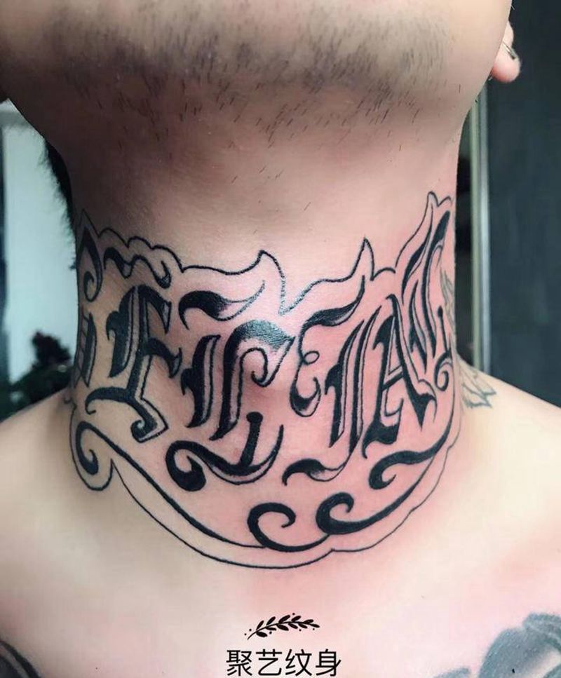 哥特字体设计纹身图片_颈部纹身图案
