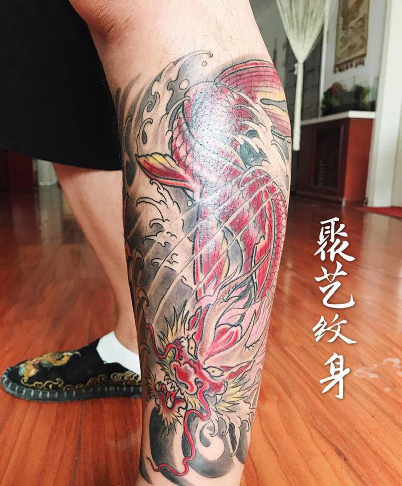 包腿鳌鱼纹身图片_腿部纹身图案