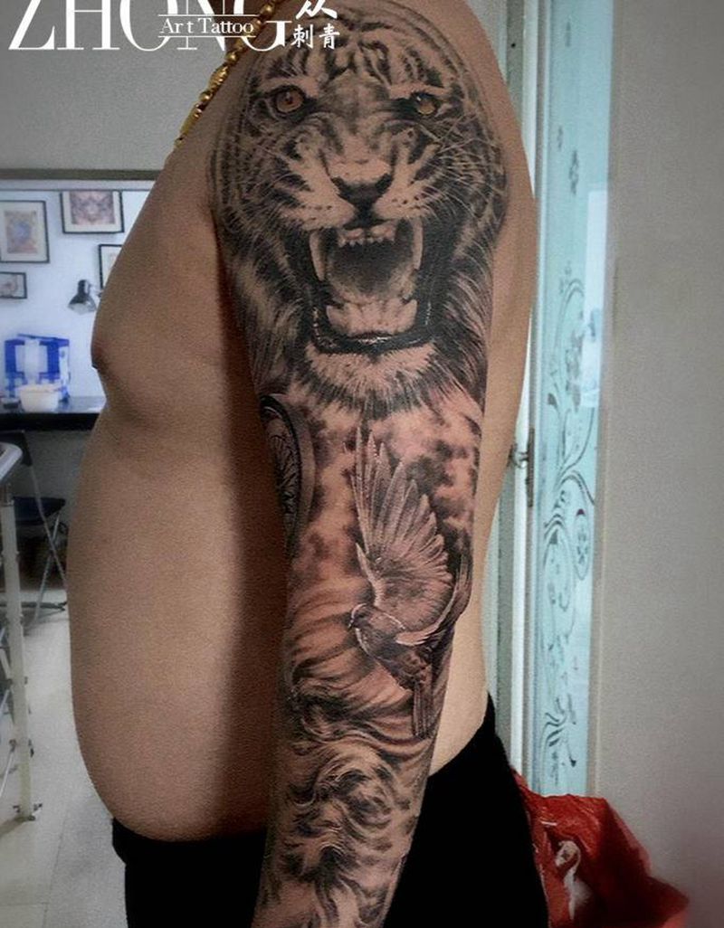 欧美花臂纹身图片_手臂欧美写实纹身图案