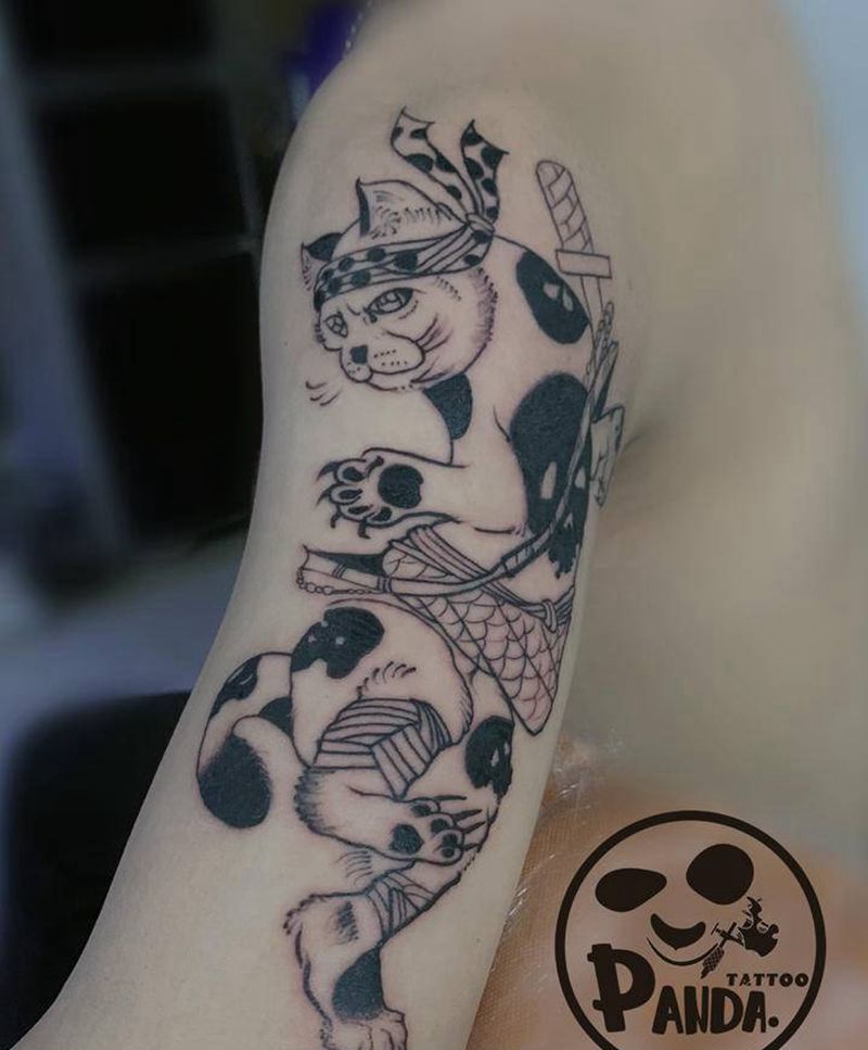 日式猫纹身图片_手臂纹身图案