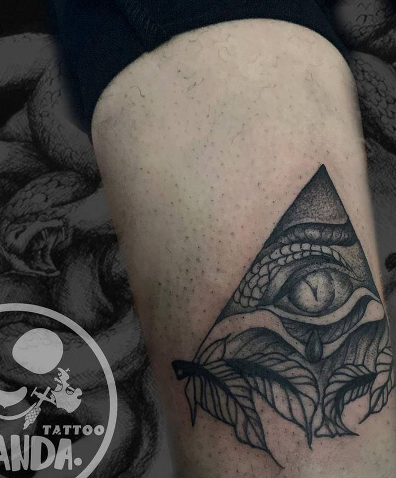原作 美杜莎之眼纹身图片_腿部纹身图案