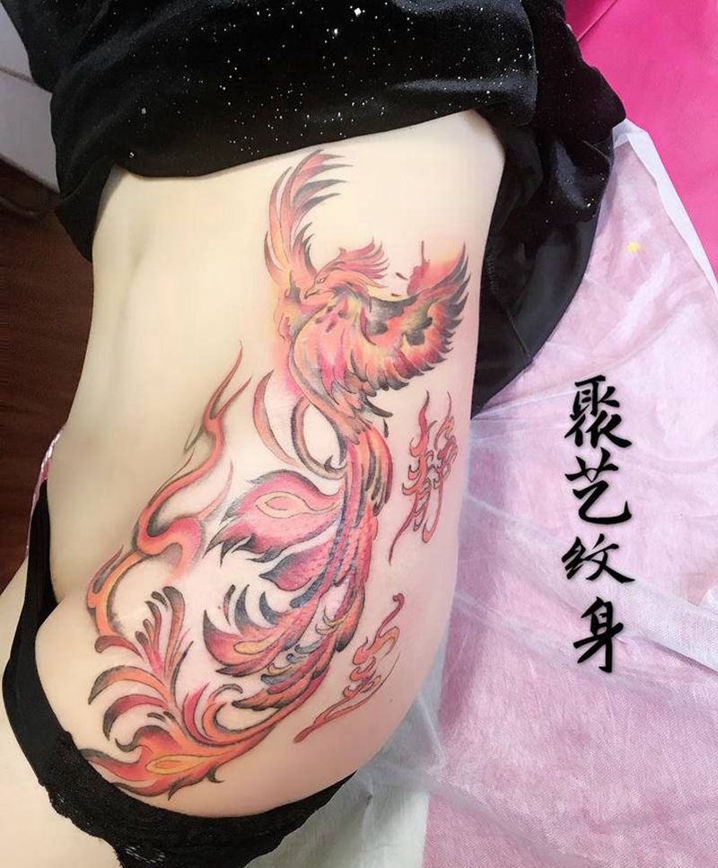 彩色火凤凰纹身图片_臀部腰部纹身图案