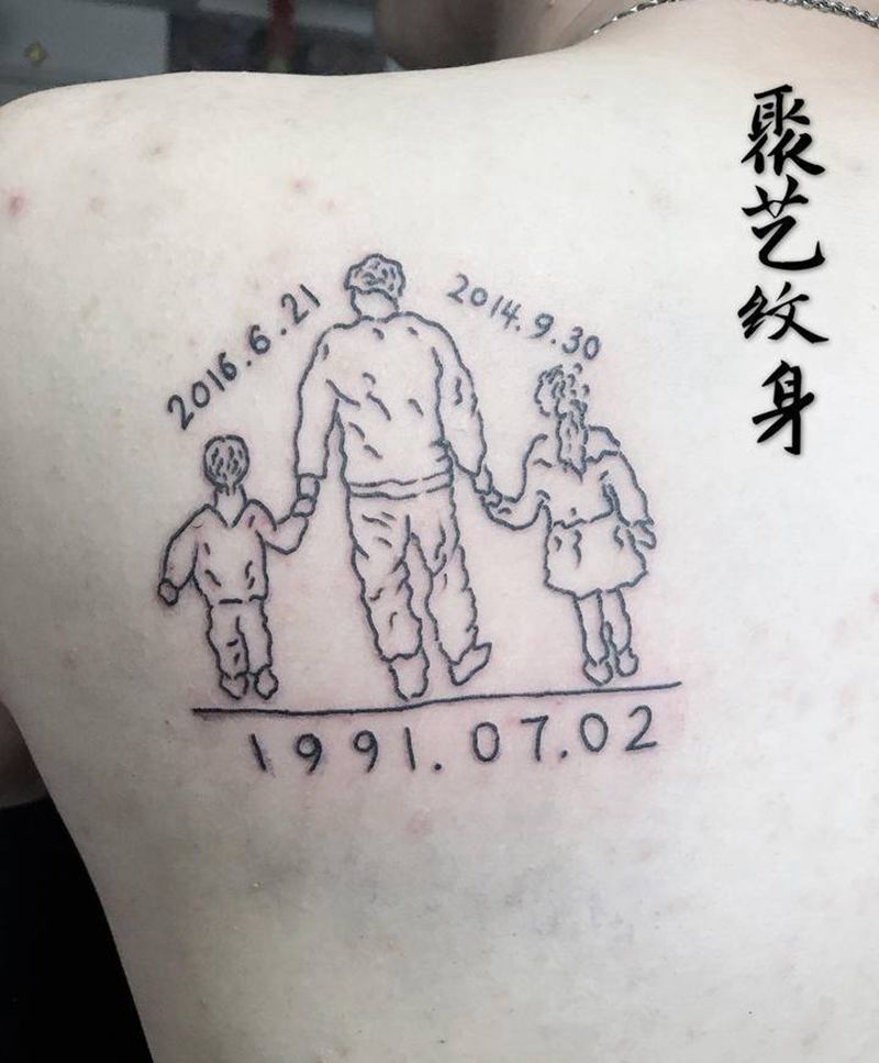 家庭元素 父子同行纹身图片_背部纹身图案