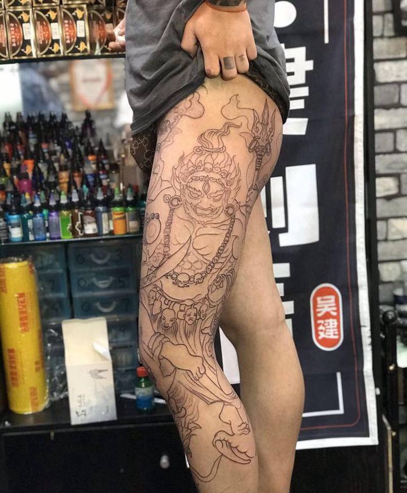 六臂罗挲纹身图片_腿部新传统龙纹身图案