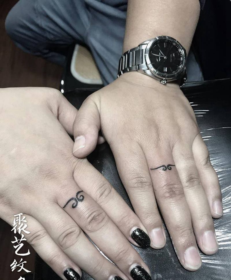 情侣清新纹身 紧箍咒纹身图片_手部纹身图案