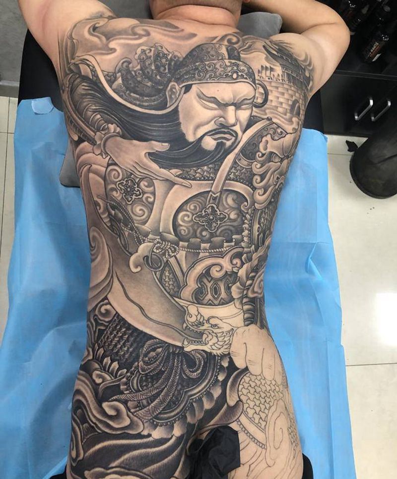 关公满背纹身图片_背部新传统老传统纹身图案