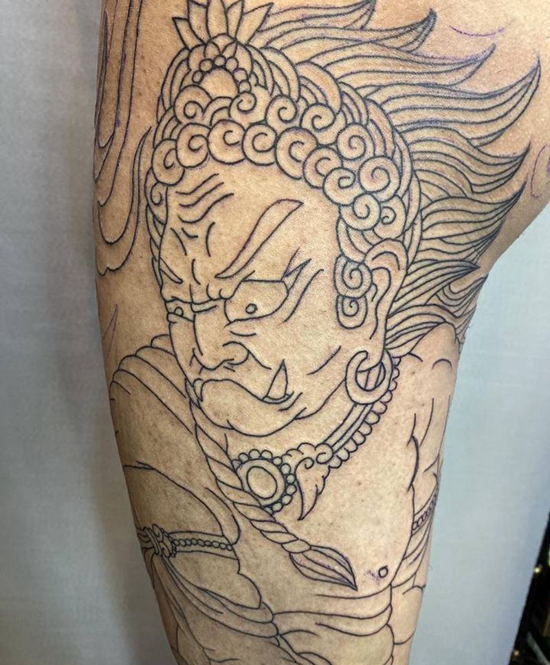 明王初步主题线条下次背景纹身图片_腿部老传统纹身图案