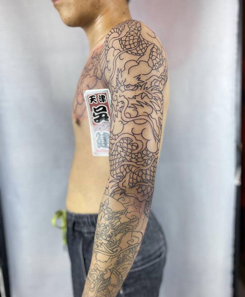 接花臂纹身图片_手臂老传统纹身图案