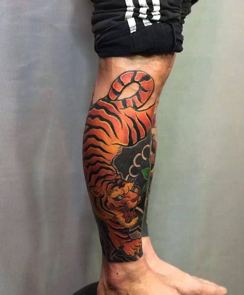 下山虎小腿纹身图片_腿部老传统纹身图案