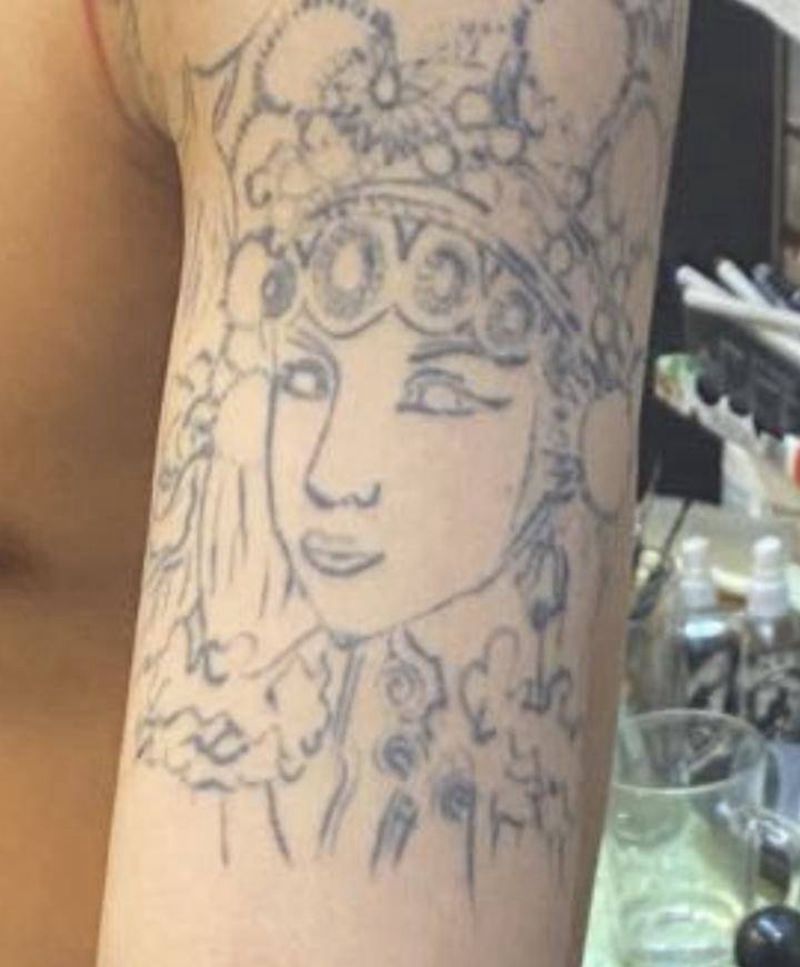 修改纹身图片_手臂老传统纹身图案