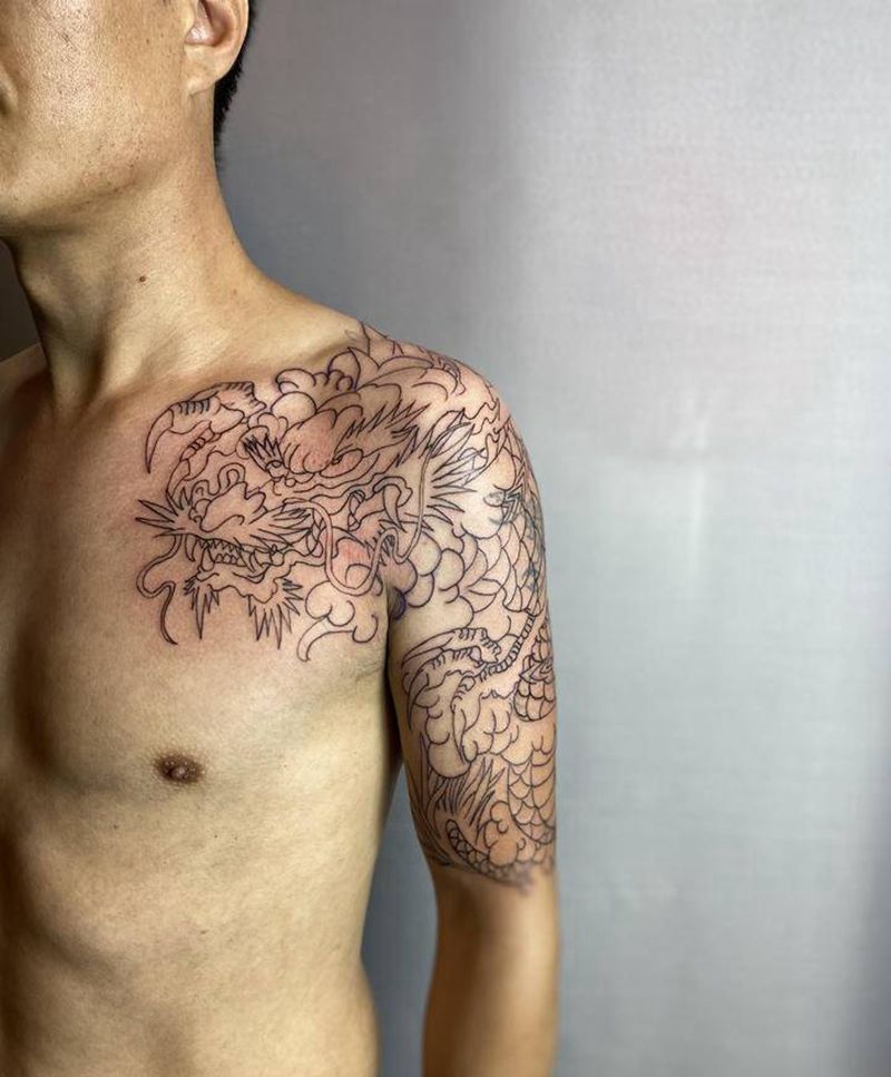 初步遮盖大臂上的蟹子纹身图片_手臂胸部老传统纹身图案